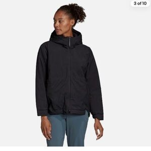 Adidas traveer insulated jacket